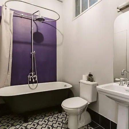 For Long Therm! Lujza Vintage 3 Bedroom, 1 Livingroom, 2 Bathroom Free Ac 75sq Dt Wifi Apartmán Budapešť