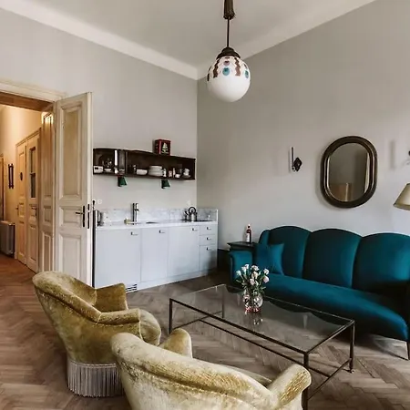 Lujza The Vintage Ac 75sq Dt Wifi * Budapešť