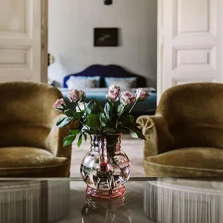 Apartment For Long Therm! Lujza Vintage 3 Bedroom, 1 Livingroom, 2 Bathroom Free Ac 75sq Dt Wifi